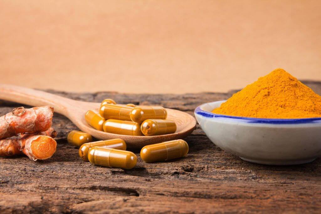 Curcumin-beneficii-sanatate-suplimente-naturale-plante-gradina-sanatatii