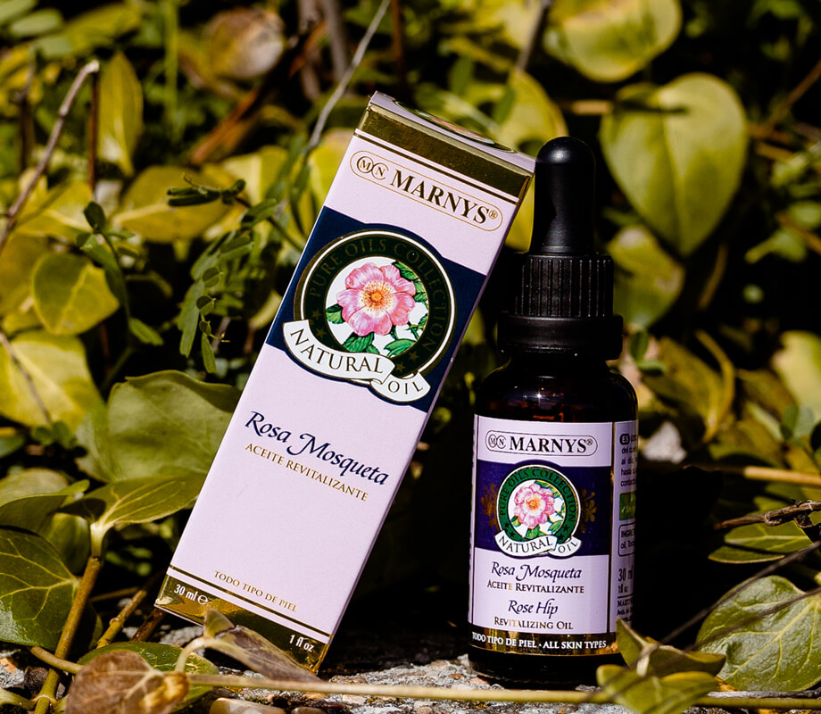 Betacaroten si rosa mosqueta pentru o piele fara riduri - ulei revitalizant cu efect antiîmbătrânire - produs vegan - sticlă cu pipetă 30 ml Betacaroten si rosa mosqueta pentru o piele fara riduri - ulei revitalizant cu efect antiîmbătrânire - produs vegan - sticlă cu pipetă 30 ml