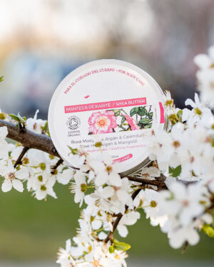 Unt de shea regenerant cu rosa mosqueta, argan si galbenele pentru piele